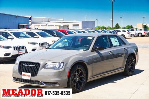 New 300 For In Fort Worth Meador Auto Group New 2019 Chrysler 300 Touring